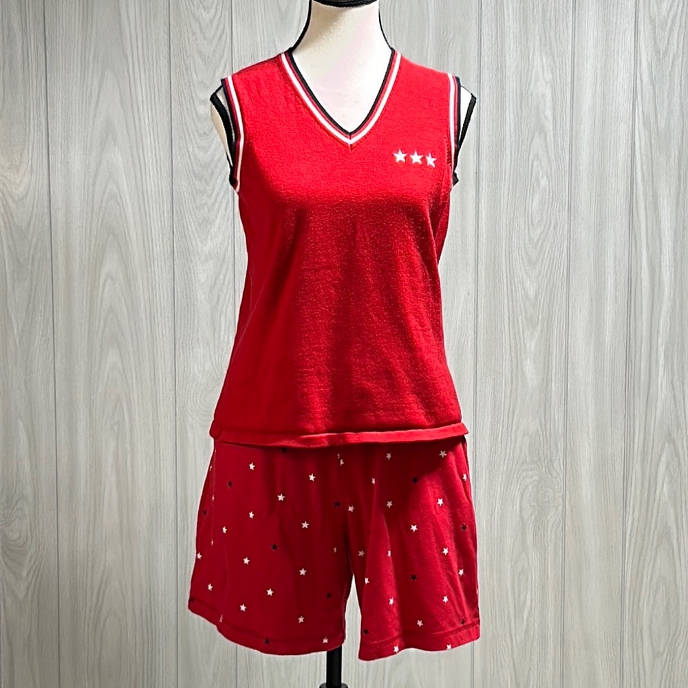 White Stag Red, White and Blue sleeveless top and short outfit size medi…